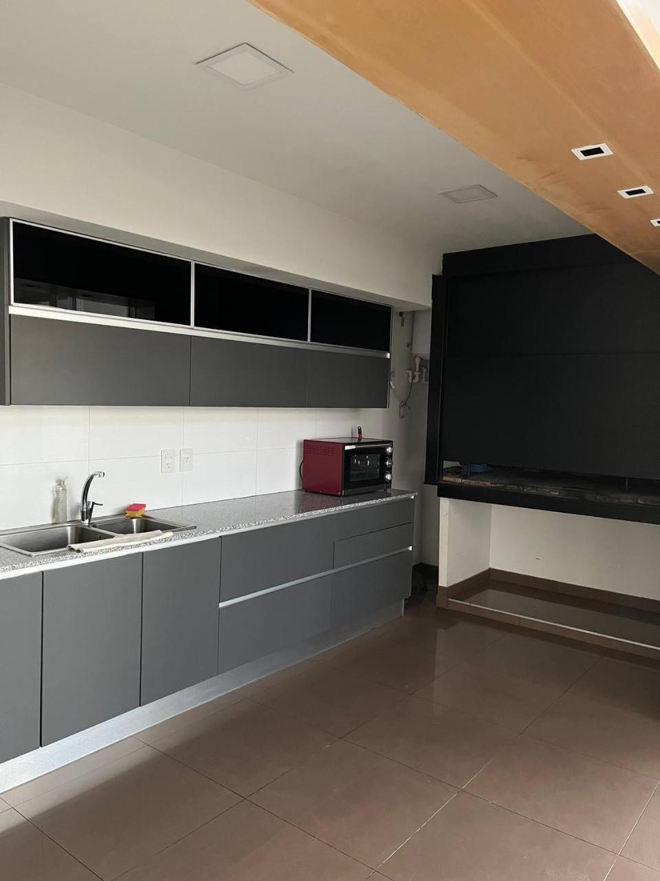 Apartamento Centrico Con Las Mejores Vistas De Mendoza Exterior foto